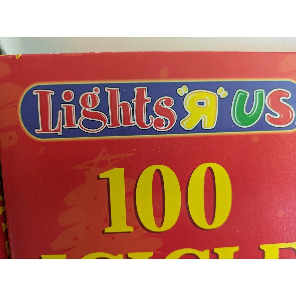 2 boxes Lights R Us 100‎ Icicle Lights Indoor Outdoor Christmas Holiday New